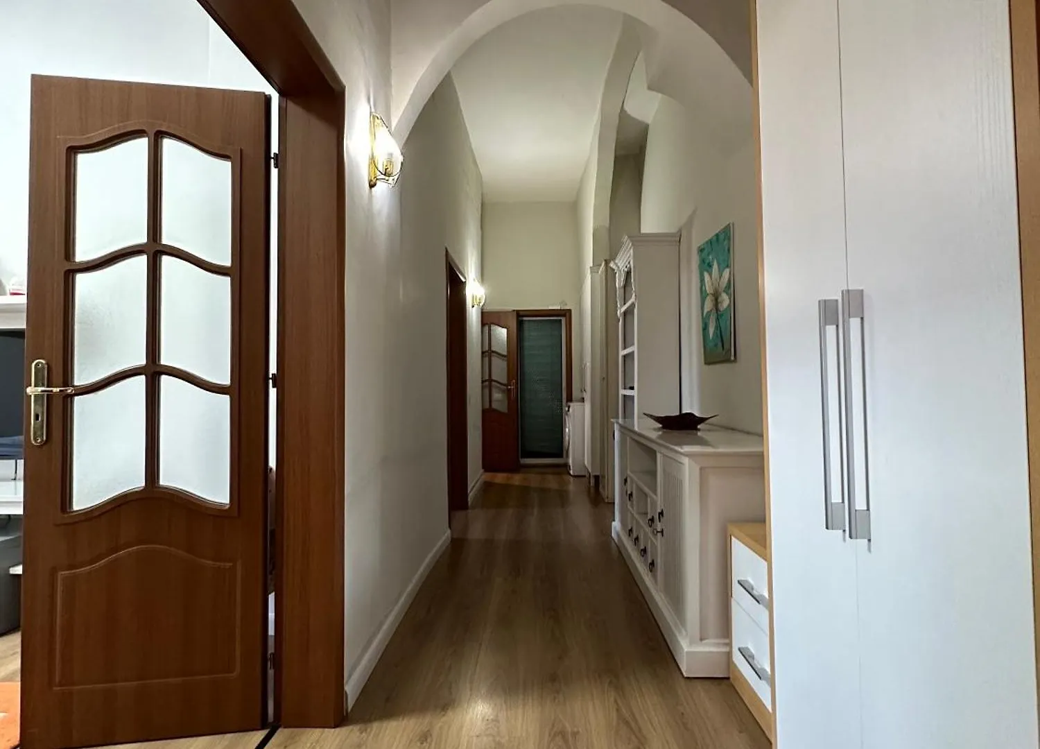 Kelly'S Cozy Hideaway - Central Tirana